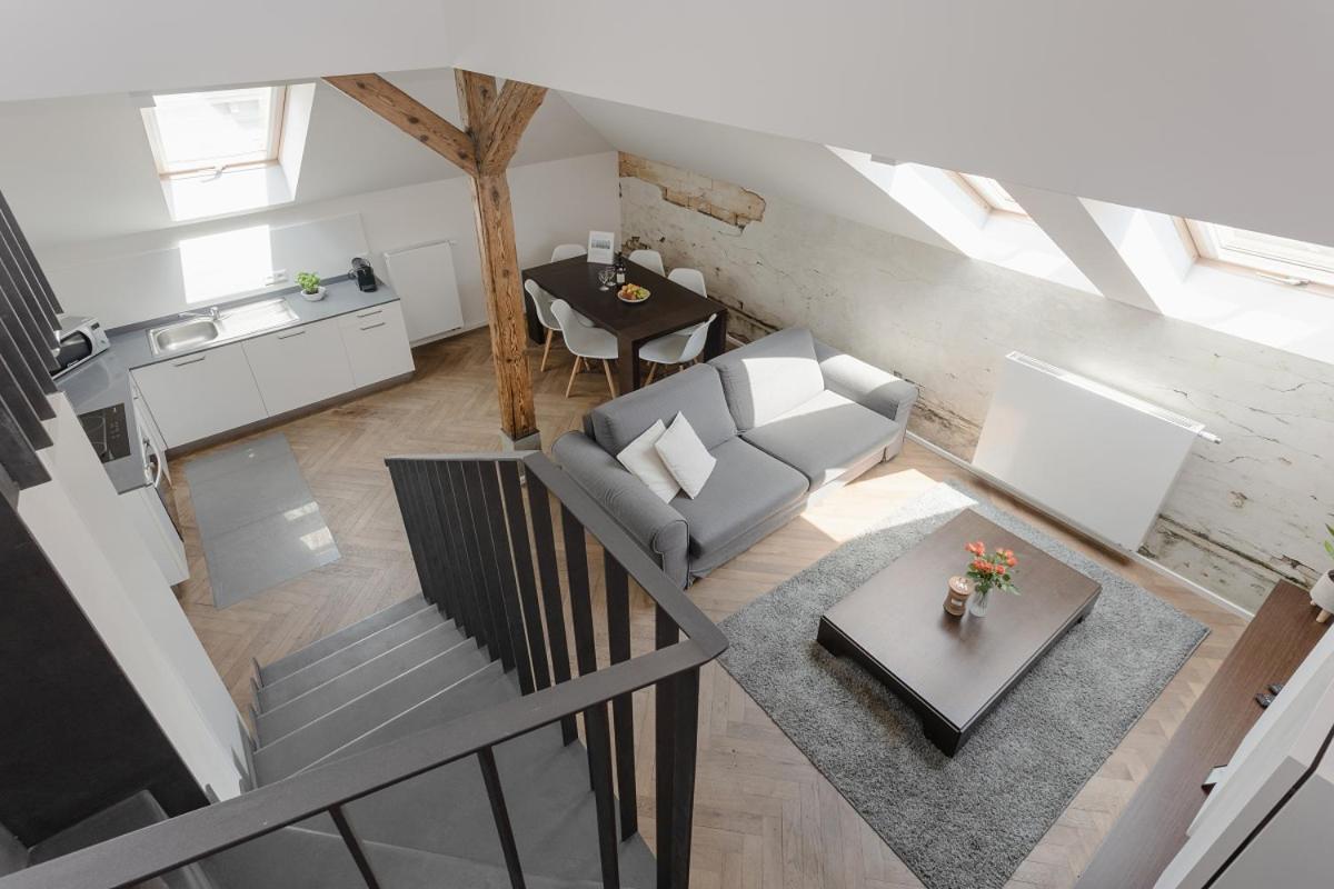 Modern Apartments Close To River 프라하 외부 사진