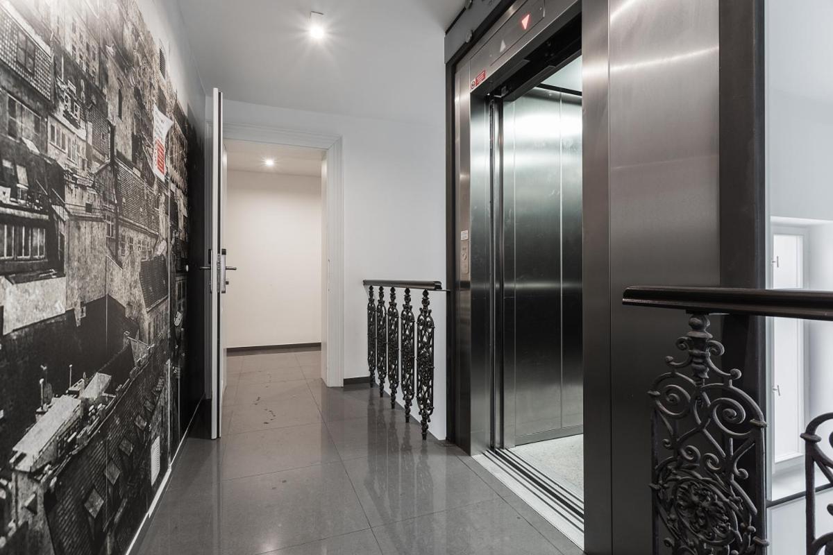 Modern Apartments Close To River 프라하 외부 사진