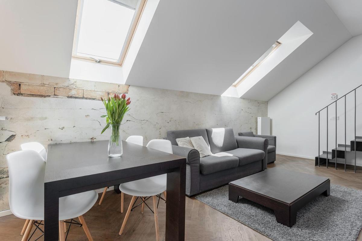 Modern Apartments Close To River 프라하 외부 사진